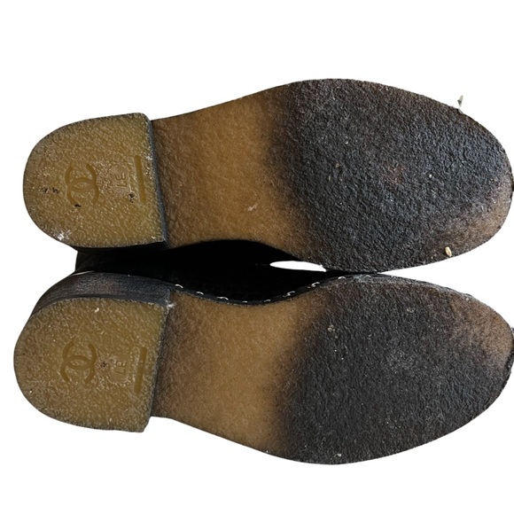 Chanel black wool tweed combat boots chain detail with certificate of authentic - Picture 12 of 16